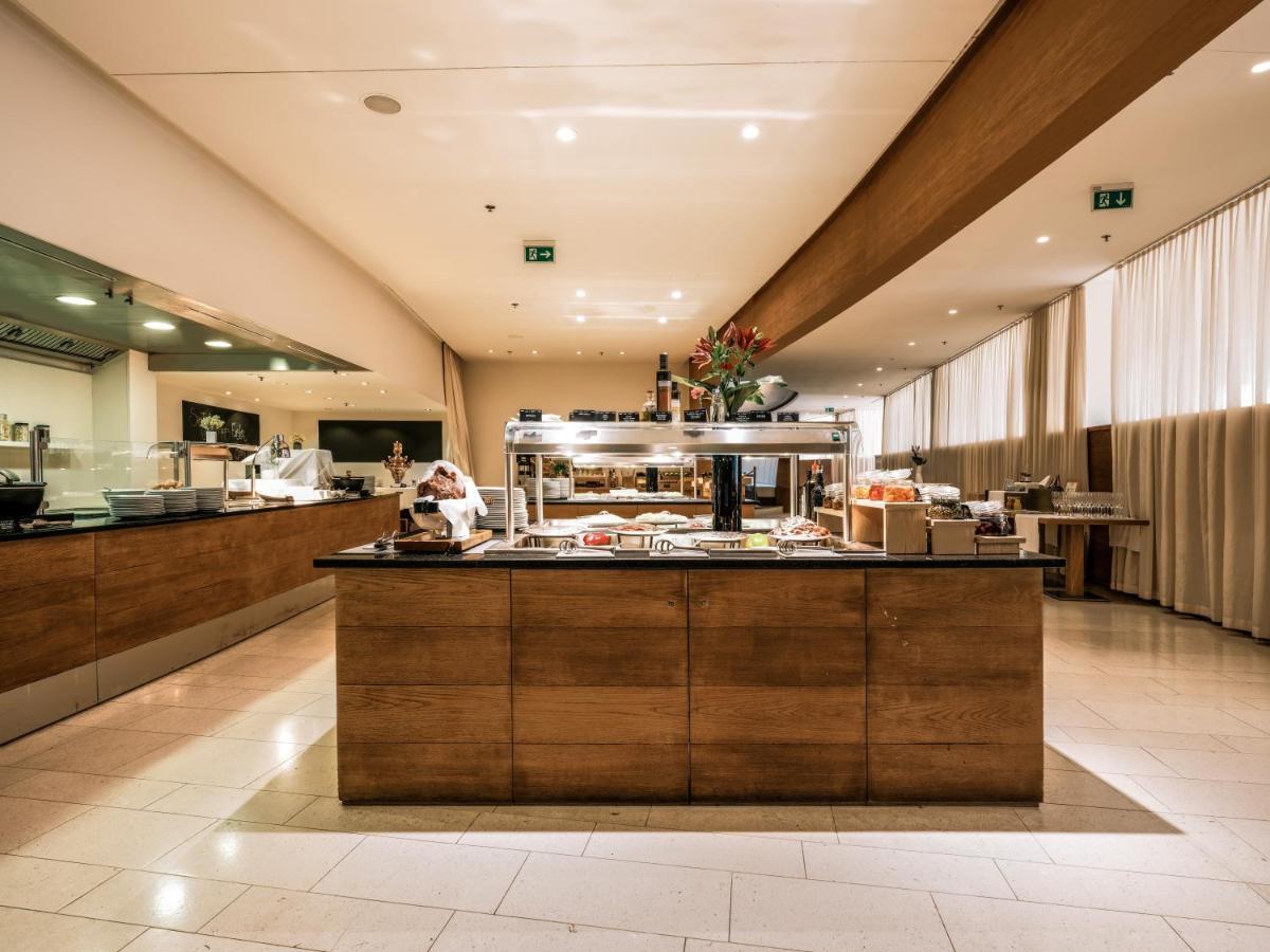 Falkensteiner Hotel & Spa Iadera Petrcane Ngoại thất bức ảnh The lounge at the airport
